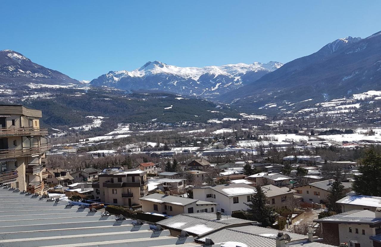 Appartement Plan D'Eau Vue Panoramique Embrun Luaran gambar